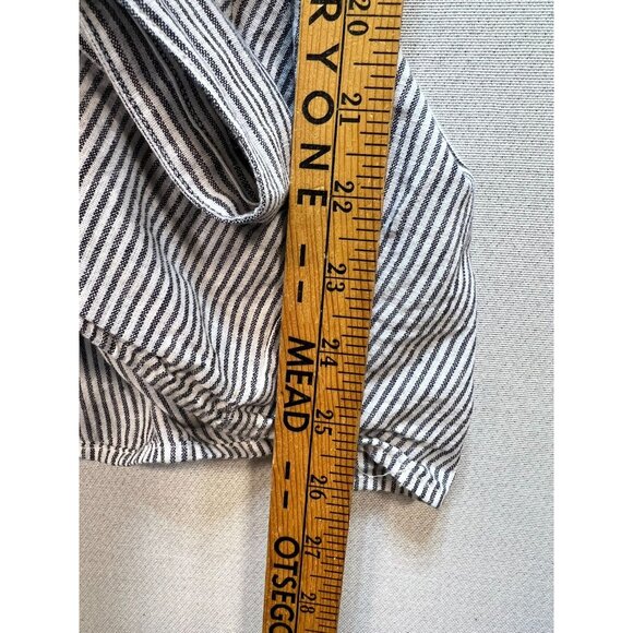 Morgan Taylor Women V Neck Linen Smocked Top Short Sleeve Sz L White Gray Stripe - Picture 8 of 11